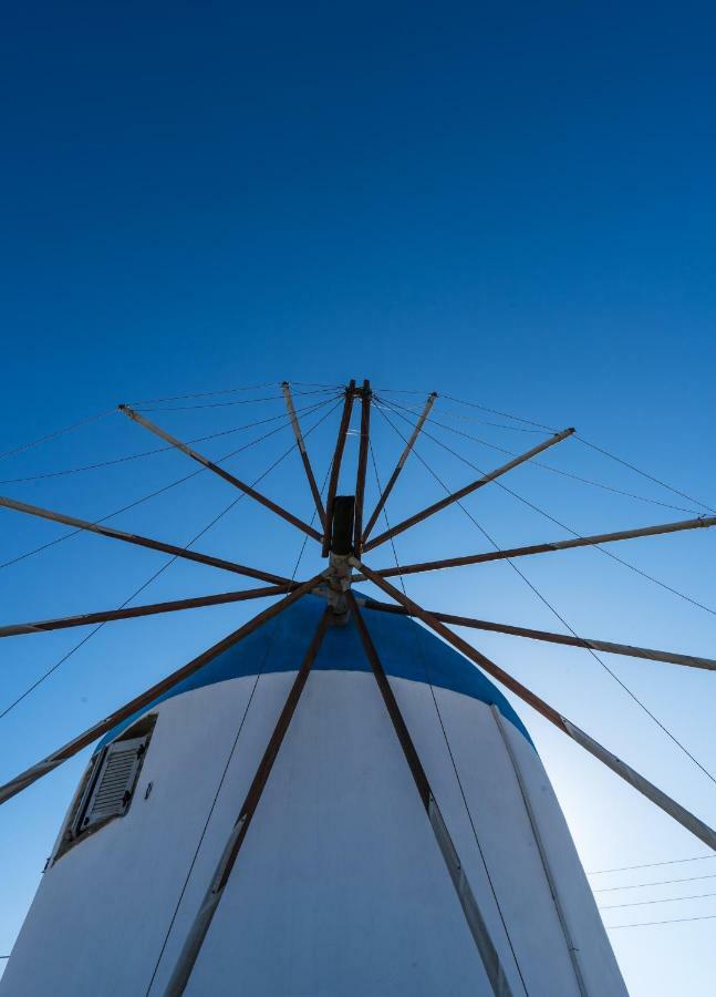 Windmill Arades Suite Apollonía Exterior photo